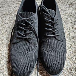 Vivaia oxfords size 7.5